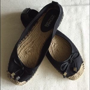 MICHAEL Michael Kors Black Meg Flat Espadrilles Cap Toe Leather Trim & Bow US 10